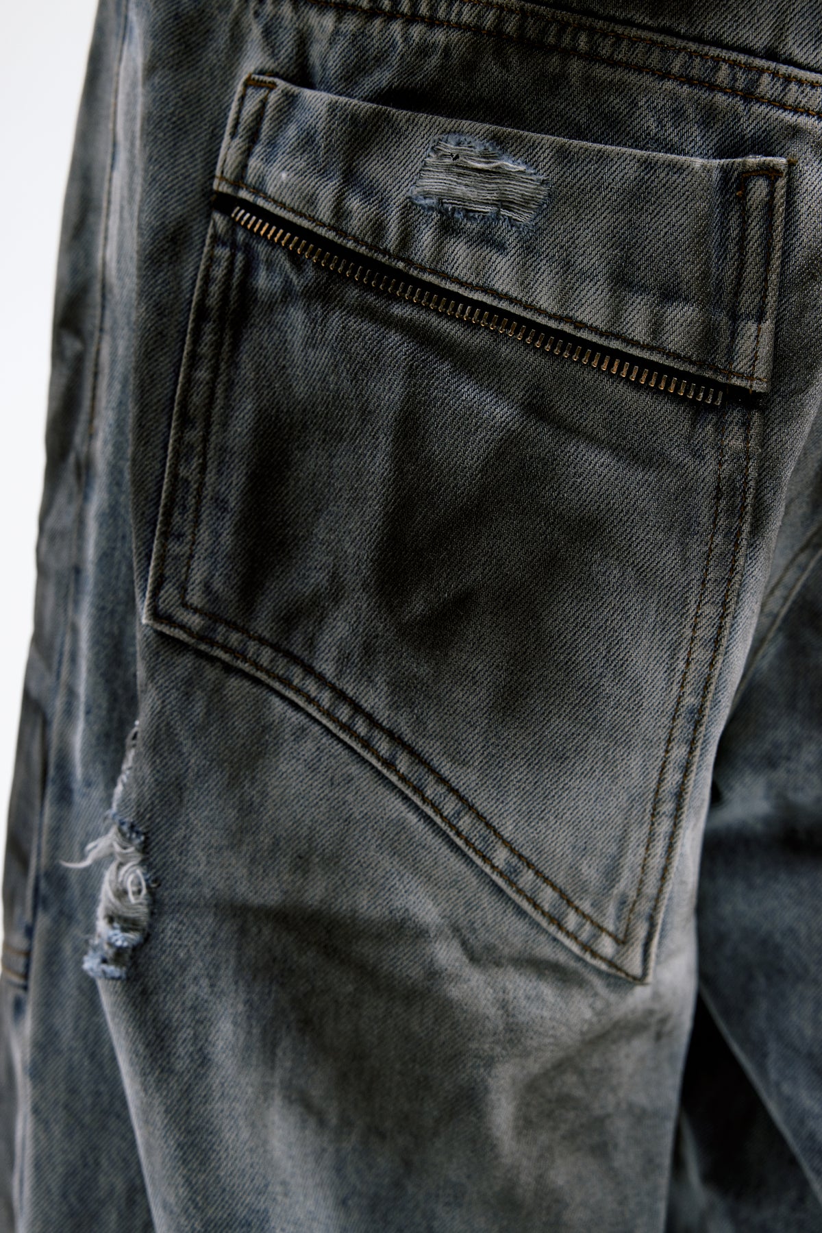 Distressed Straight-Leg Blue Jeans