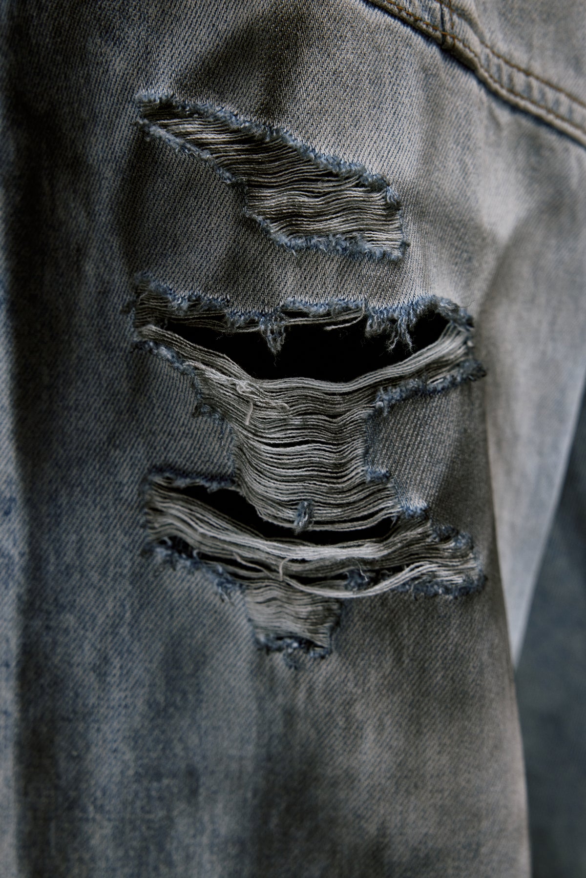 Distressed Straight-Leg Blue Jeans